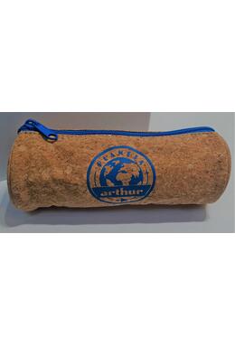 Pachet Planeta Arthur ( rucsac și penar din plută)