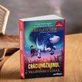 Crăciunozaurul și Vrăjitoarea Iarnă | paperback - gallery small 