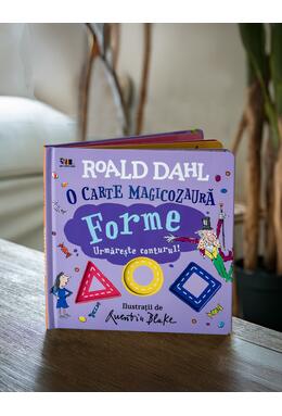O carte magicozaură. Forme. Urmărește conturul!