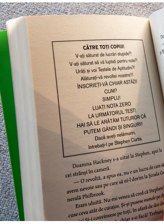 Carnetul de note | paperback - gallery big 4