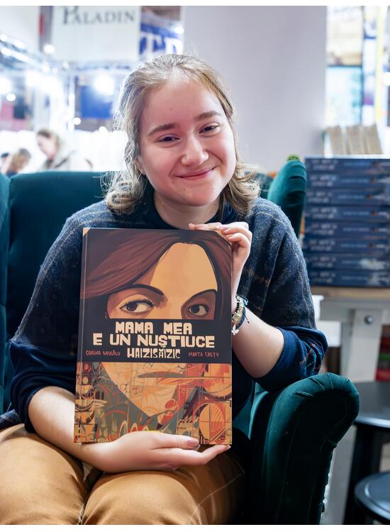 Copertă produs Pachet Corina Dascălu (Mama mea e un Nuștiuce Haizisăizic, Alfred, un monstru) - gallery big 4