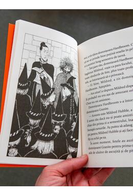 Copertă produs O vrăjitoare îngrozitoare salvează situația #5 | paperback