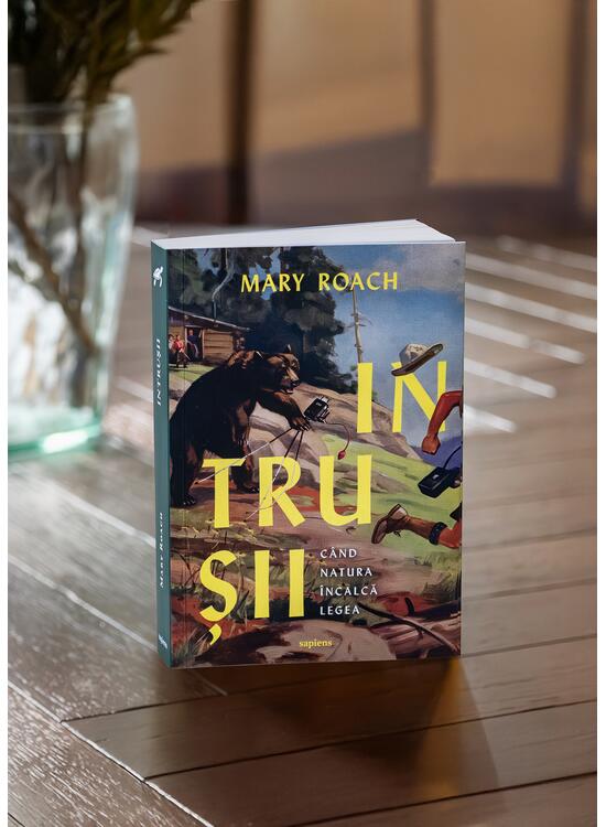 Copertă produs Intrușii. Când natura încalcă legea - gallery big 3