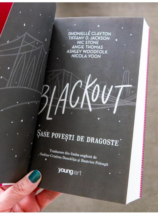 Copertă produs Blackout | paperback - gallery big 4