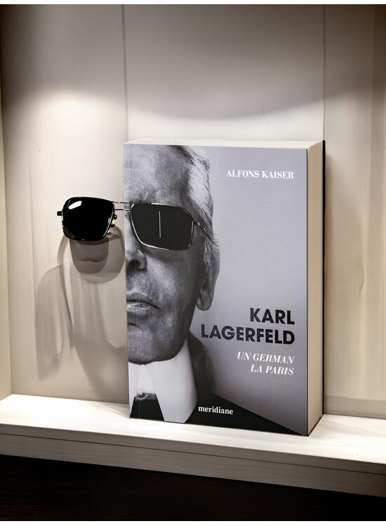 Copertă produs Karl Lagerfeld. Un german la Paris - gallery big 3
