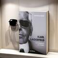 Copertă produs Karl Lagerfeld. Un german la Paris - gallery small 