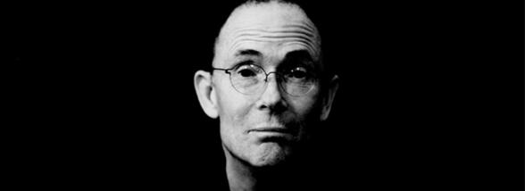Profil William Gibson &ndash; cel mai influent scriitor din anii 80-90