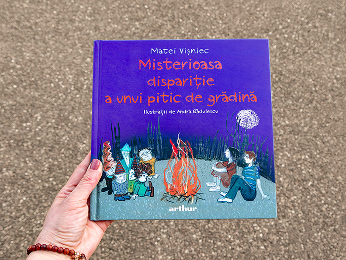 fotografie carte Misterioasa disparitie a unui pitic de gradina fotografie carte Misterioasa disparitie a unui pitic de gradina