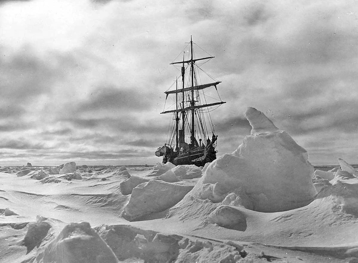 Fotografie de Frank Hurley